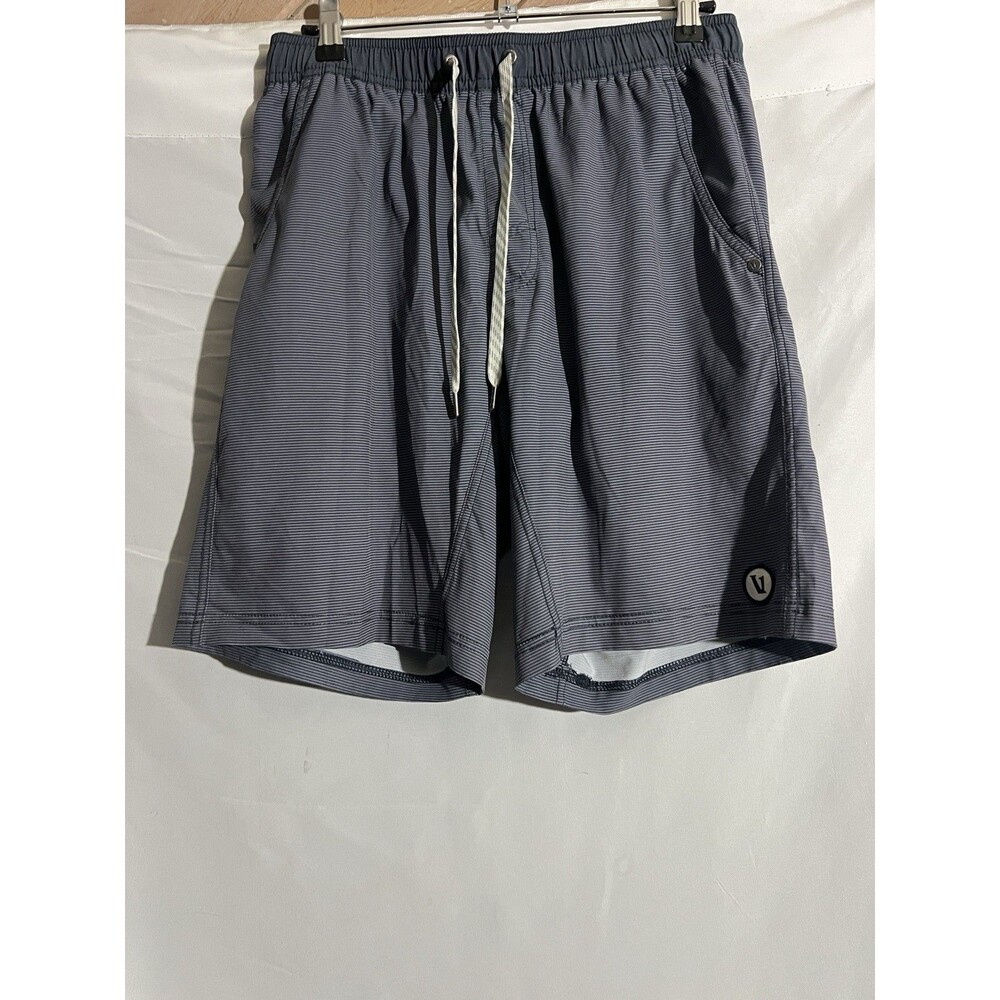 Vuori Men’s Gray Striped Athletic Shorts M Performance Workout Gym Activewear